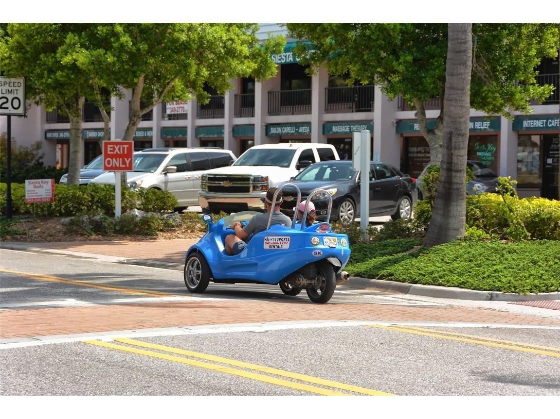 1300 N Portofino Drive #305 Sarasota FL 34242 A4612168 image81