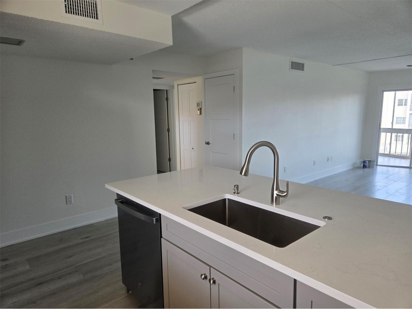 1300 N Portofino Drive #406 Sarasota FL 34242 A4692022 image12