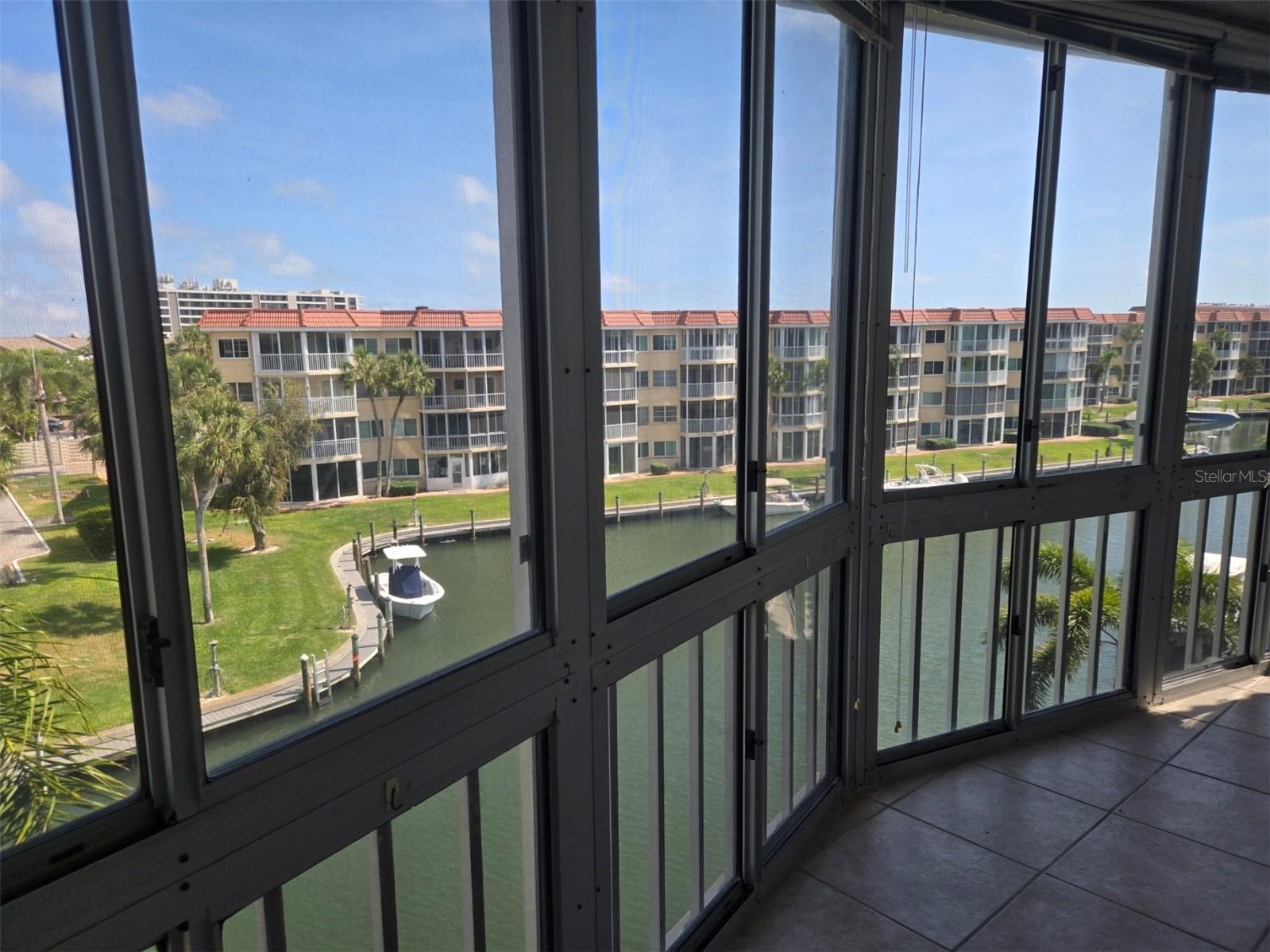 1300 N Portofino Drive #406 Sarasota FL 34242 A4692022 image27