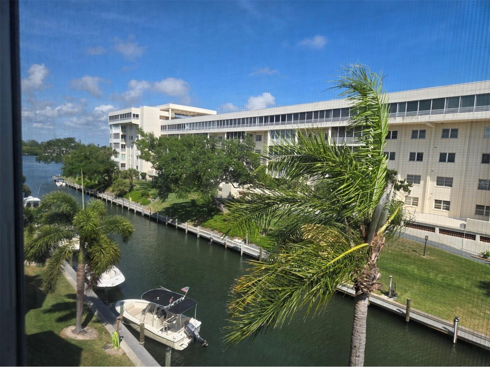 1300 N Portofino Drive #406 Sarasota FL 34242 A4692022 image30