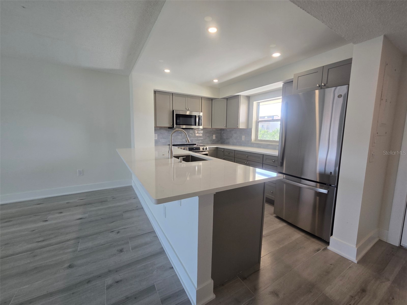 1300 N Portofino Drive #406 Sarasota FL 34242 A4692022 image8