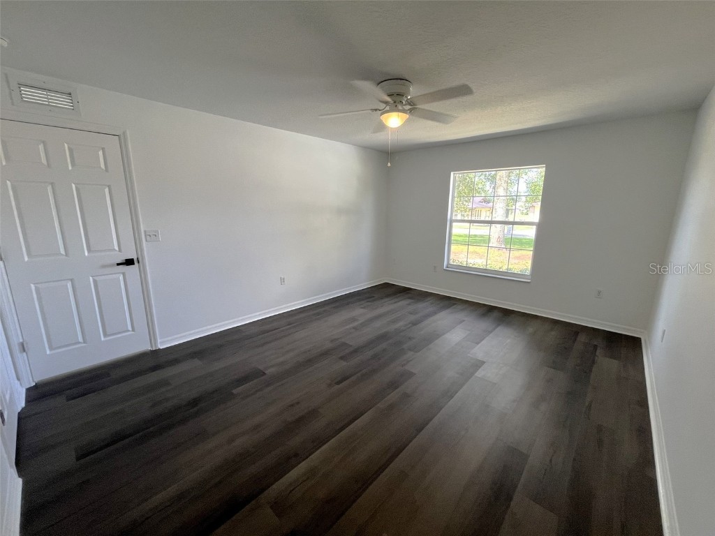 1300 NW 67th Place Ocala FL 34475 OM710095 image13