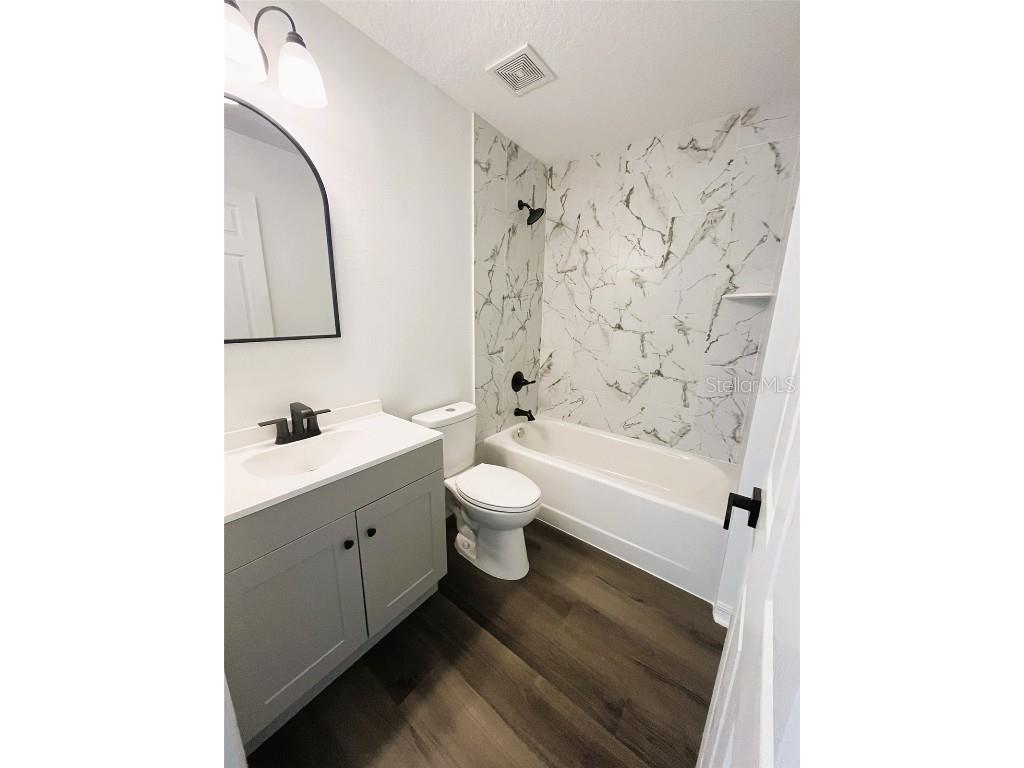 1300 NW 67th Place Ocala FL 34475 OM710095 image18