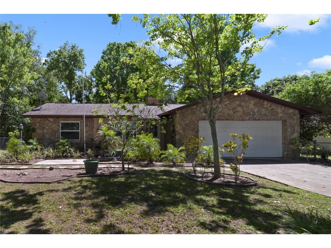 1300 Old Mount Dora Road Eustis FL 32726 O6191297 image1