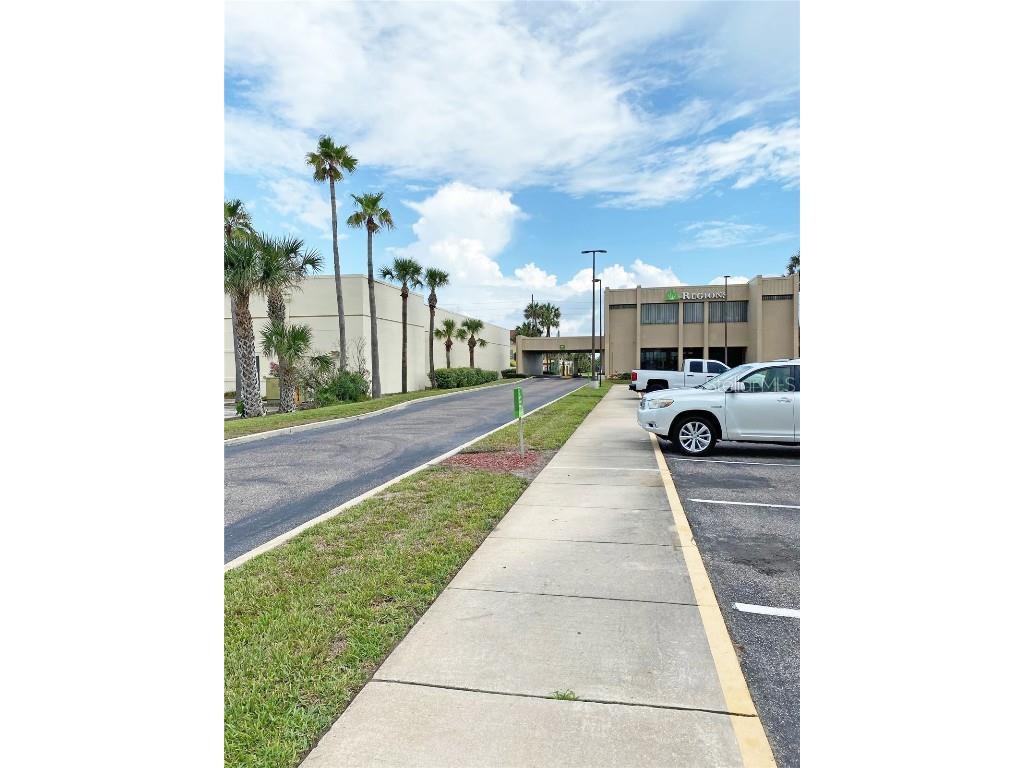 1300 S Atlantic Avenue New Smyrna Beach FL 32169 O6274660 image8