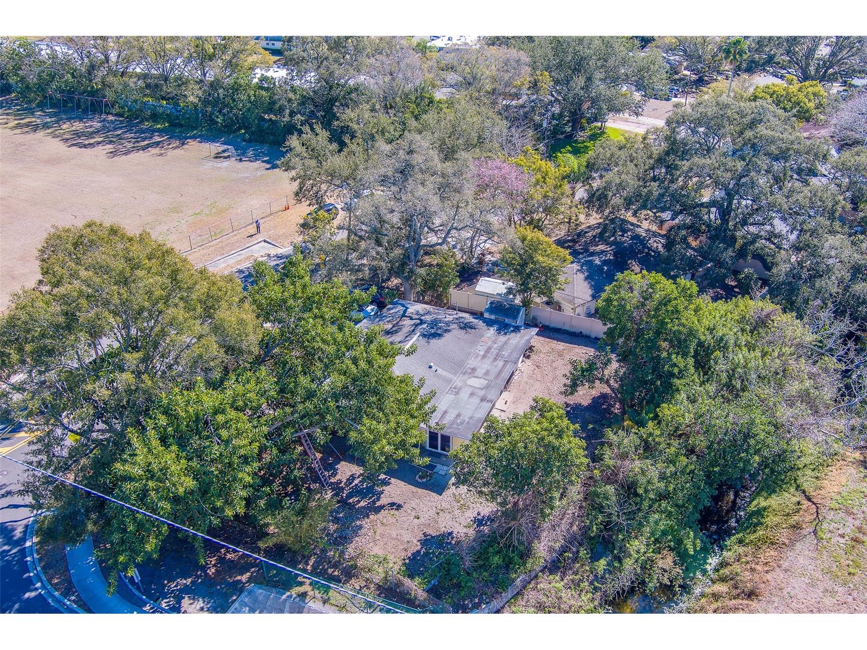 1300 S Hillcrest Avenue Clearwater FL 33756 TB8474773 image45