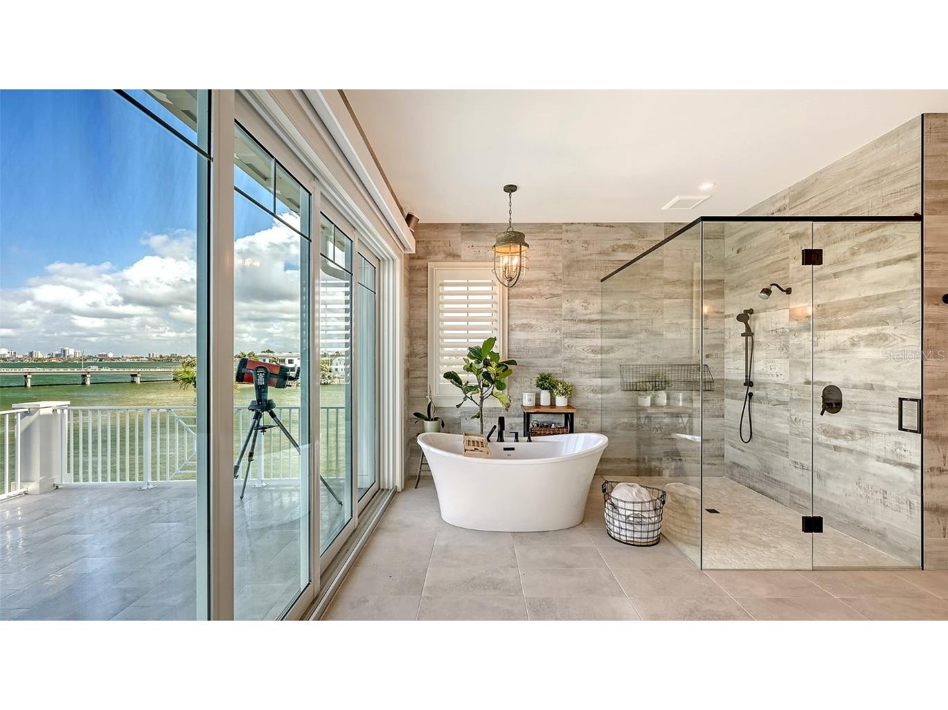 1300 Tangier Way Sarasota FL 34239 - SARASOTA BAY A4641071 image21