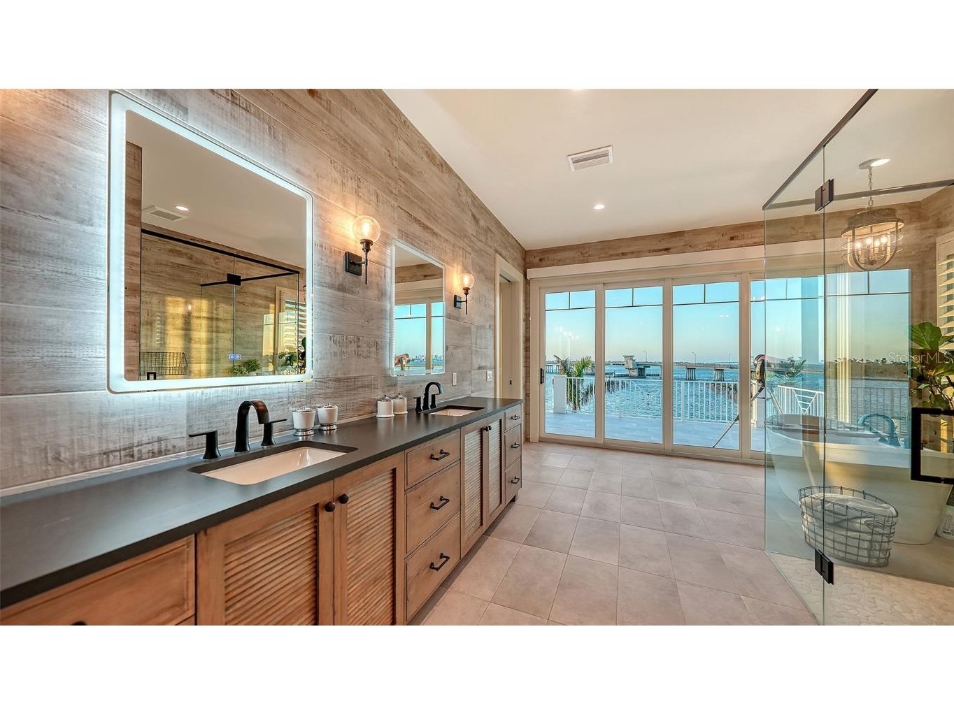 1300 Tangier Way Sarasota FL 34239 - SARASOTA BAY A4641071 image22