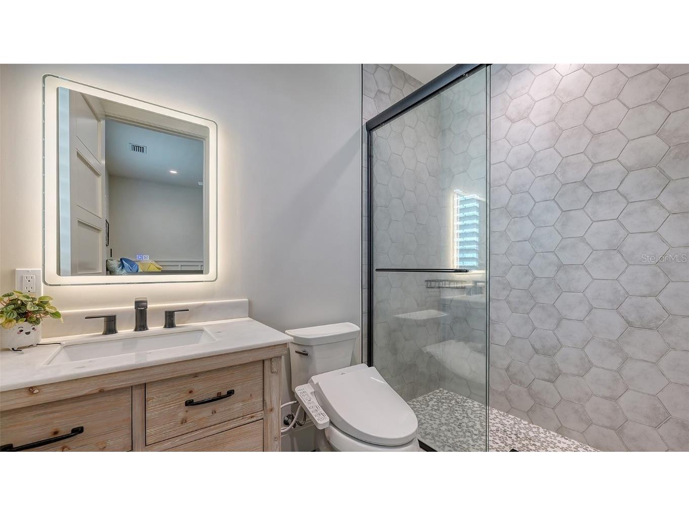 1300 Tangier Way Sarasota FL 34239 - SARASOTA BAY A4641071 image38