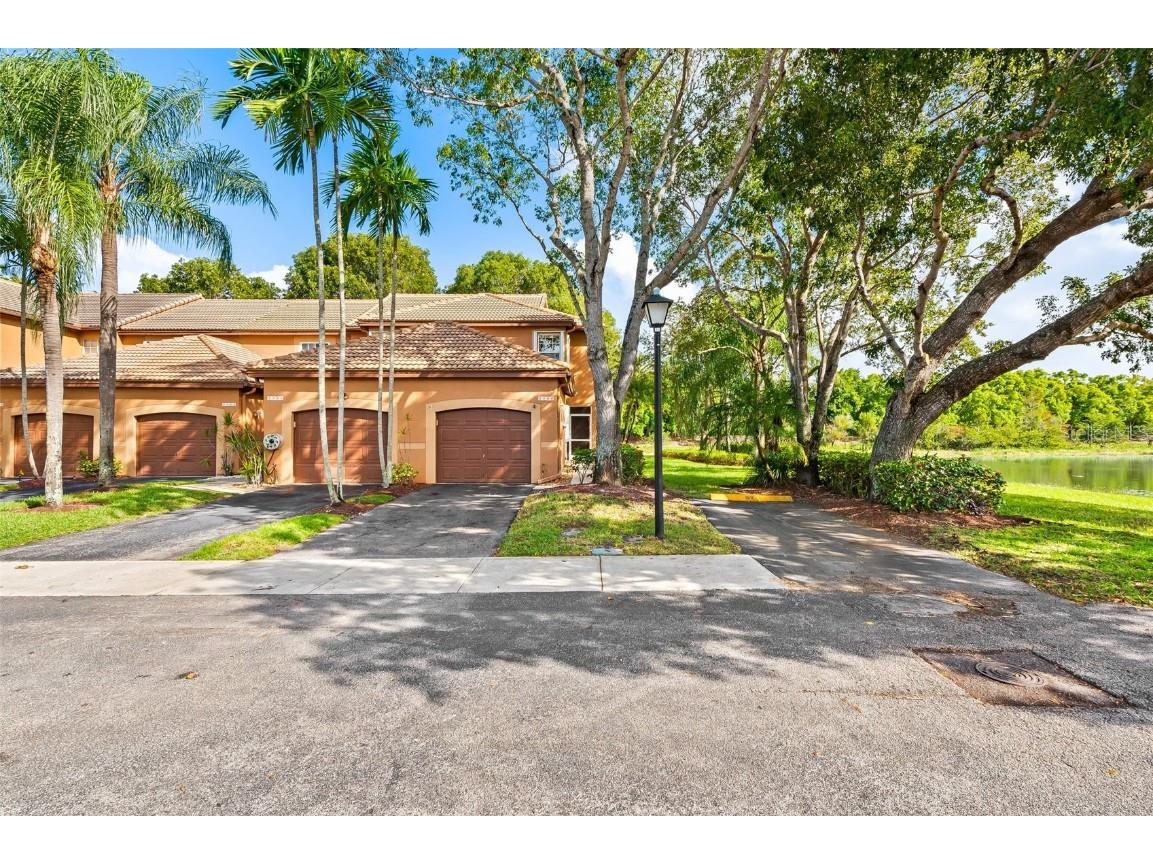 1300 Veracruz Lane #6-9 Fort Lauderdale FL 33327 O6255341 image1