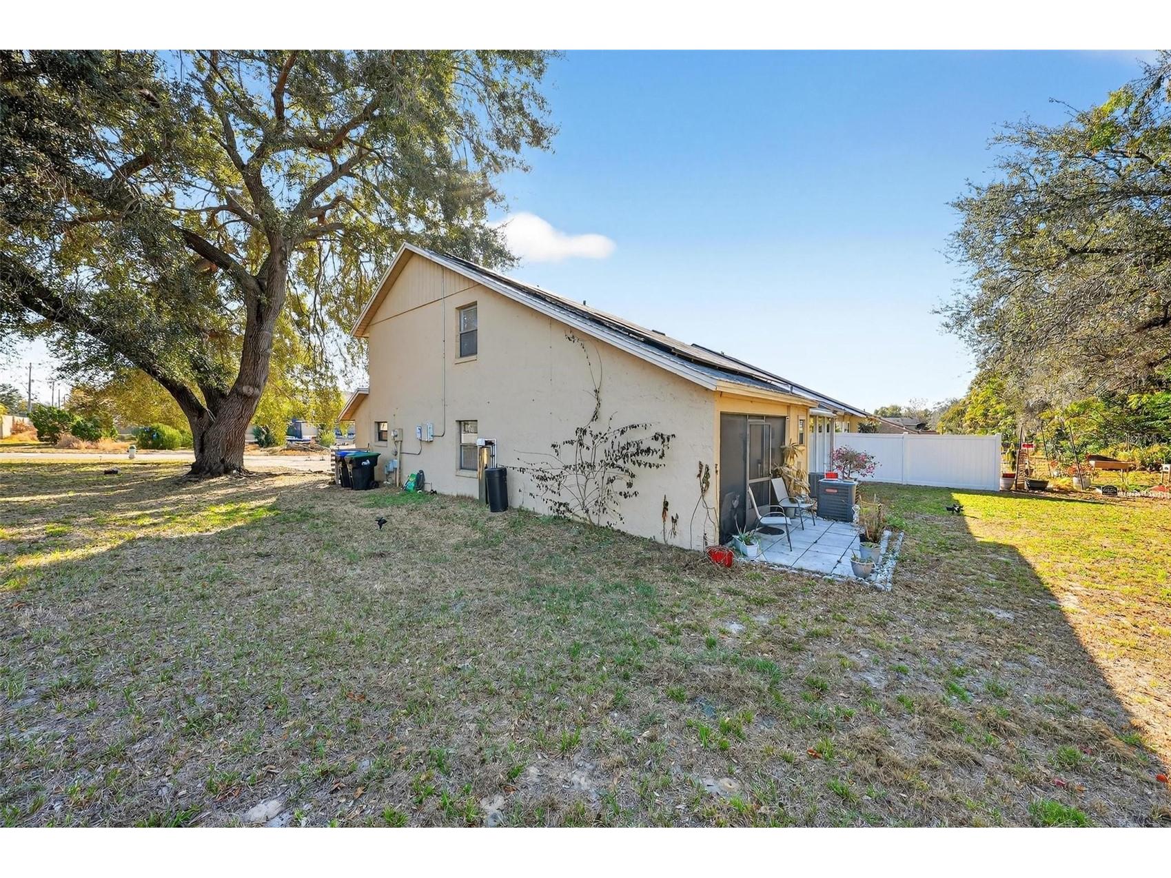 1300 Woodman Way Orlando FL 32818 O6382617 image3
