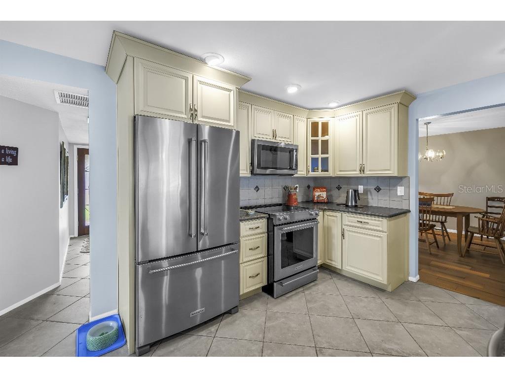 13000 90th Avenue Seminole FL 33776 TB8390476 image12