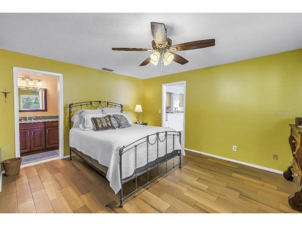 13000 90th Avenue Seminole FL 33776 TB8390476 image20