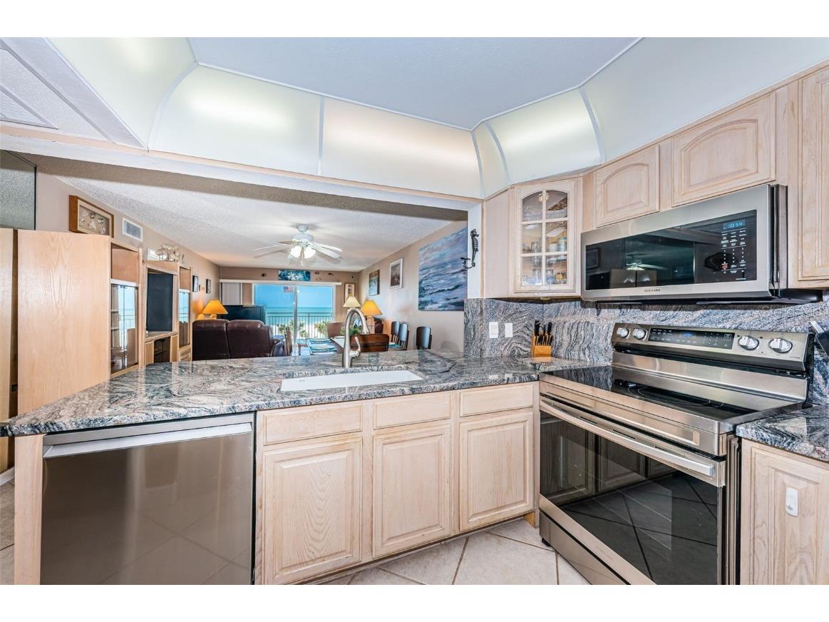 13000 Gulf Boulevard #109 Madeira Beach FL 33708 - GULF OF MEXICO TB8365582 image9