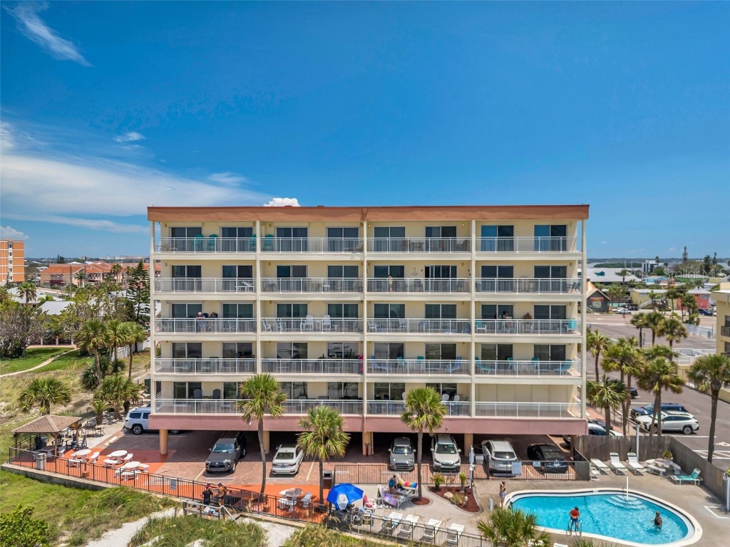 13000 Gulf Boulevard #409 Madeira Beach FL 33708 - GULF OF MEXICO U8253484 image1