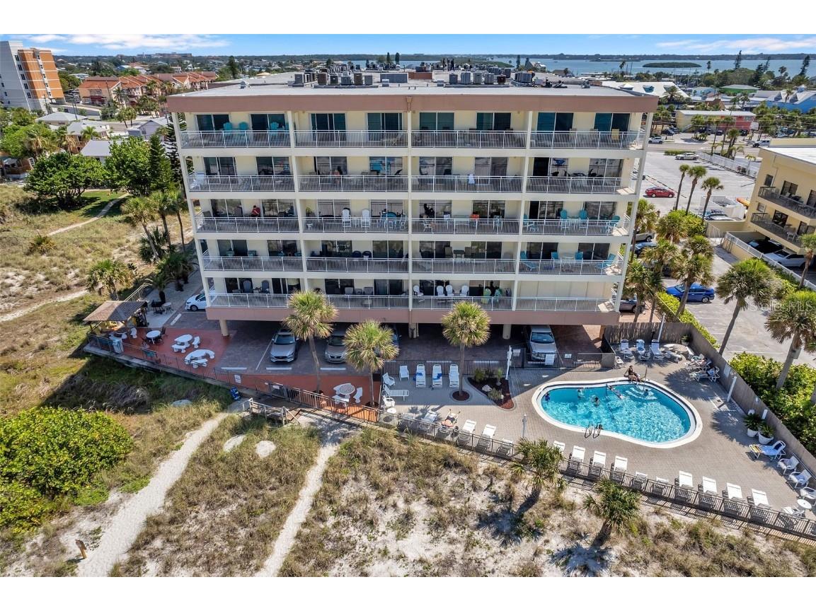 13000 Gulf Lane #402 Madeira Beach FL 33708 - GULF OF MEXICO U8202206 image1