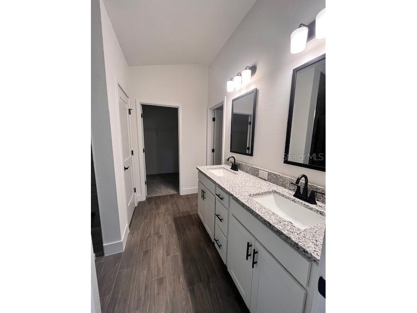 13000 Kent Bradley Street Dade City FL 33525 TB8486892 image14