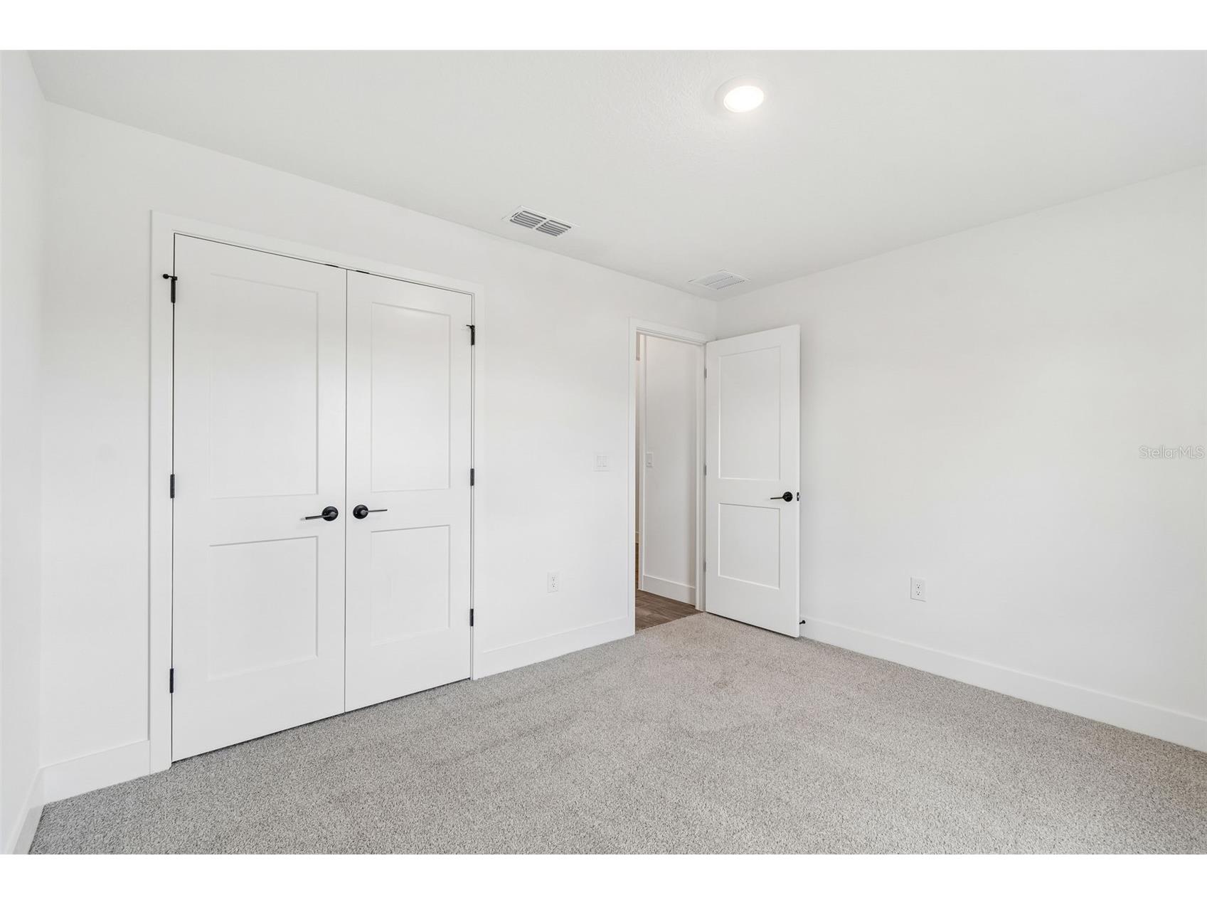 13000 Kent Bradley Street Dade City FL 33525 TB8486892 image24
