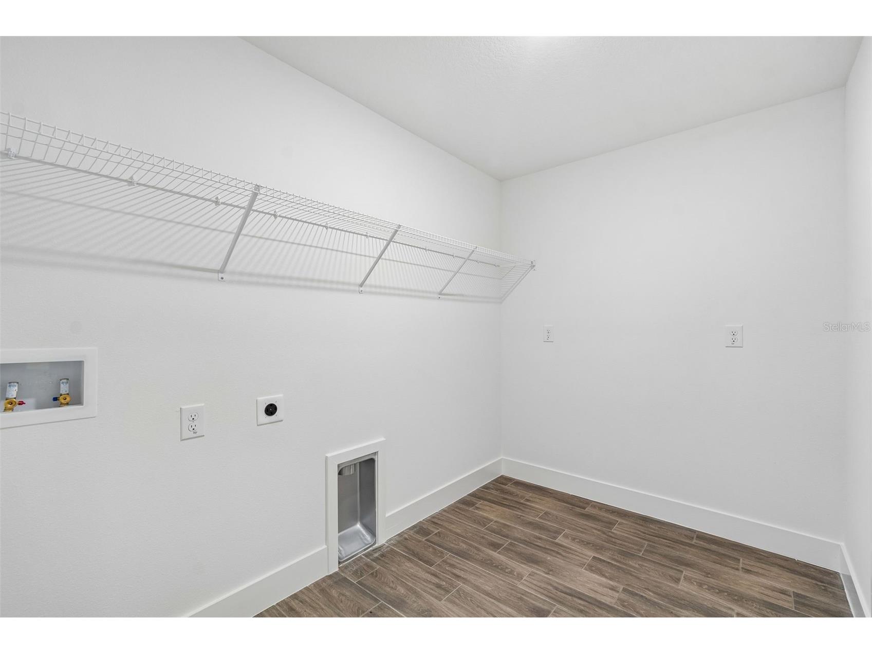 13000 Kent Bradley Street Dade City FL 33525 TB8486892 image36