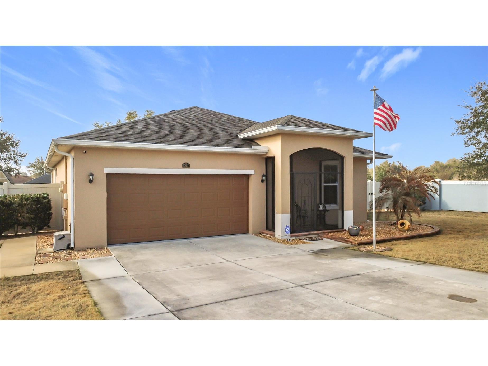 13000 Yale Bluff Drive Grand Island FL 32735 G5108450 image1