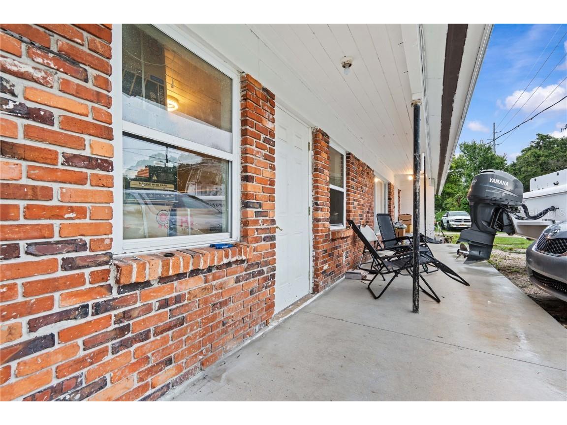 13002 E Wheeler Road Dover FL 33527 TB8405387 image3