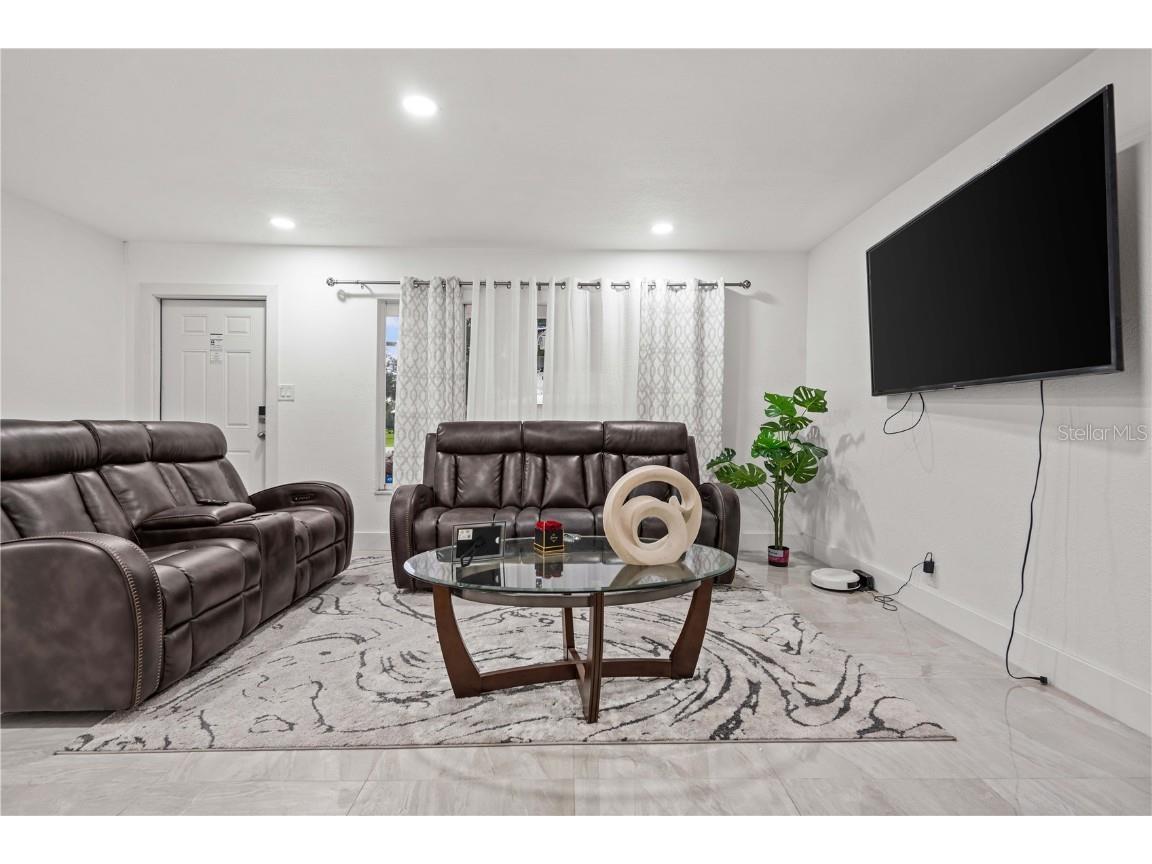 13002 E Wheeler Road Dover FL 33527 TB8405387 image4