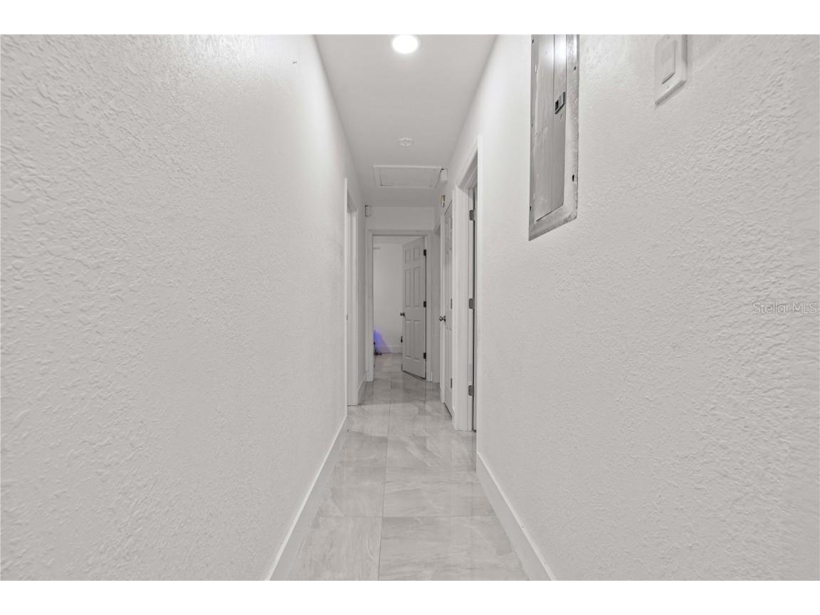 13002 E Wheeler Road Dover FL 33527 TB8405387 image7