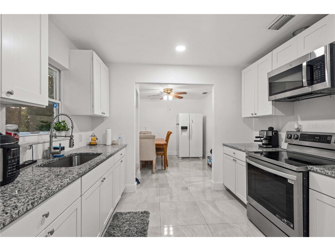 13002 E Wheeler Road Dover FL 33527 TB8405387 image9