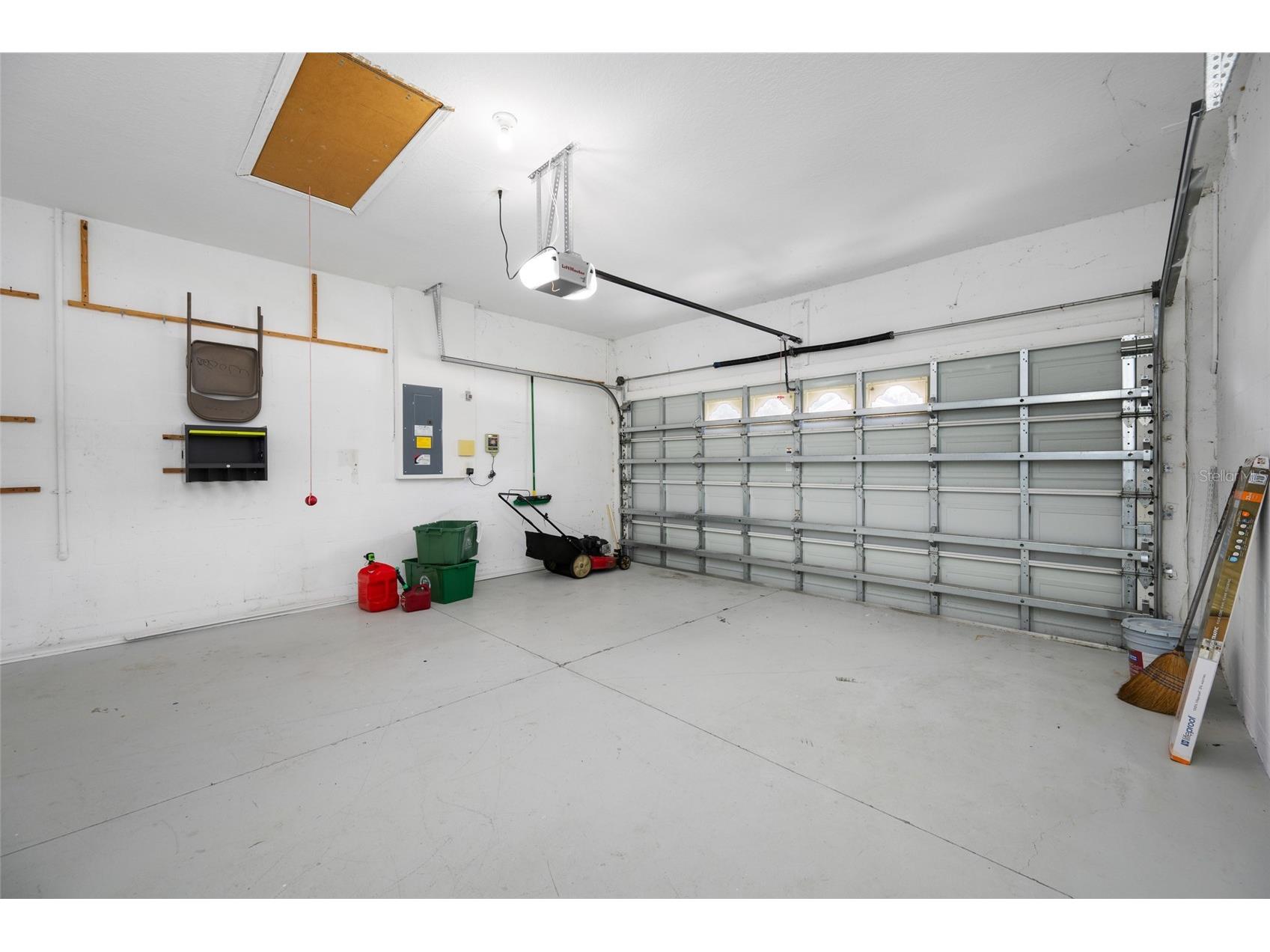 13002 Terrace Springs Drive Tampa FL 33637 TB8528106 image13