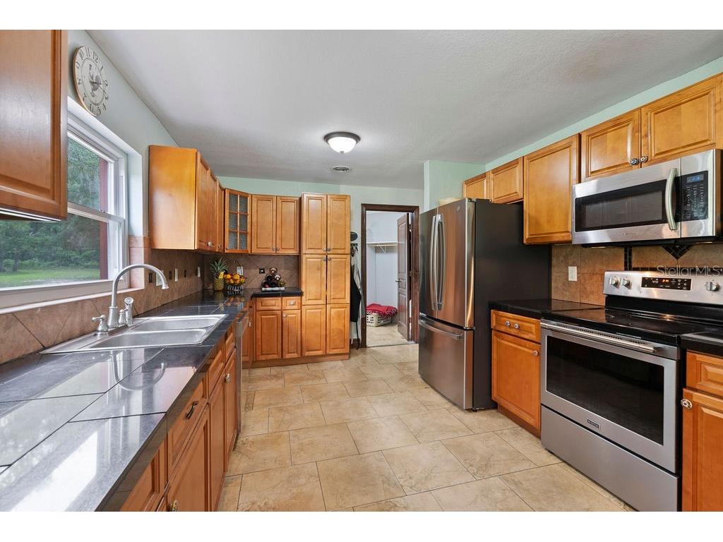13003 S Betty Point Floral City FL 34436 O6394763 image16