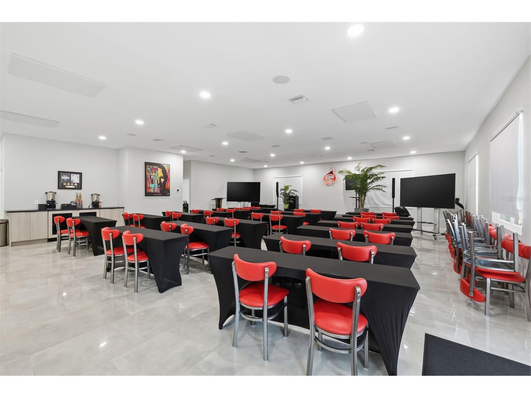 13003 W Linebaugh Avenue Tampa FL 33626 TB8518056 image20