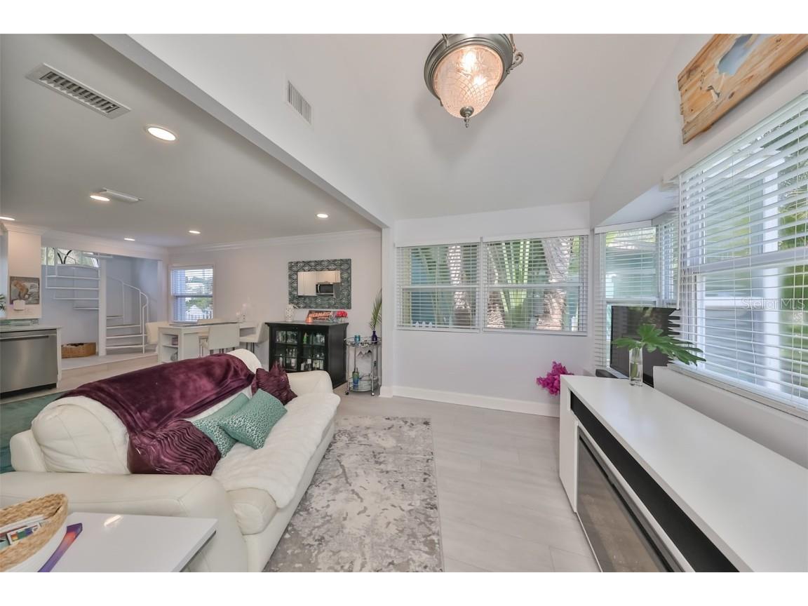 13004 Boca Ciega Avenue Madeira Beach FL 33708 U8243128 image18