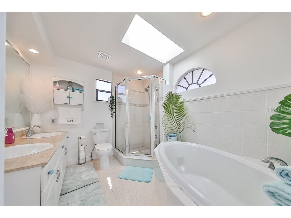 13004 Boca Ciega Avenue Madeira Beach FL 33708 U8243128 image25