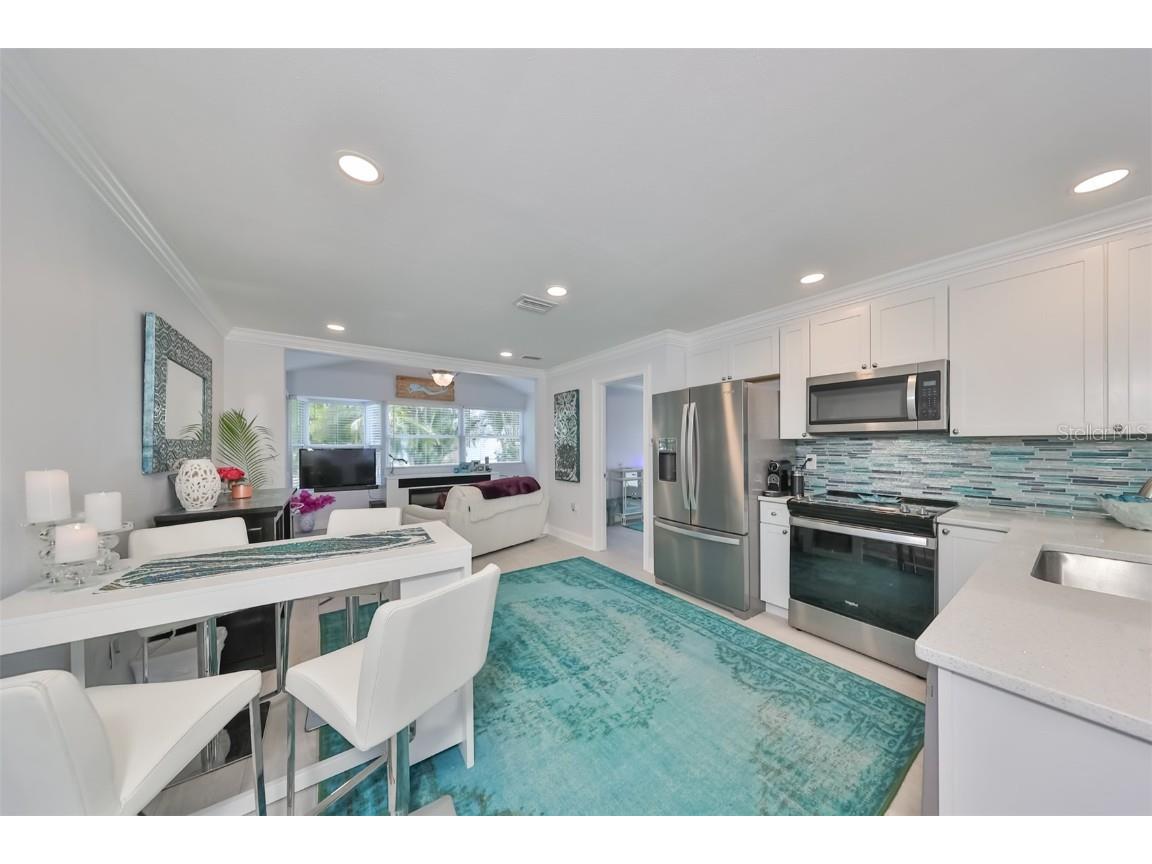 13004 Boca Ciega Avenue Madeira Beach FL 33708 U8243128 image5