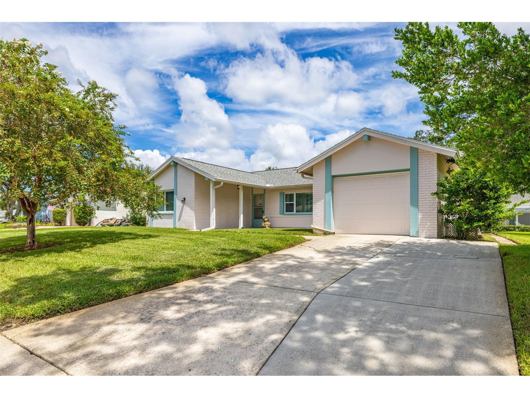 13004 Serpentine Drive Hudson FL 34667 TB8426979 image1