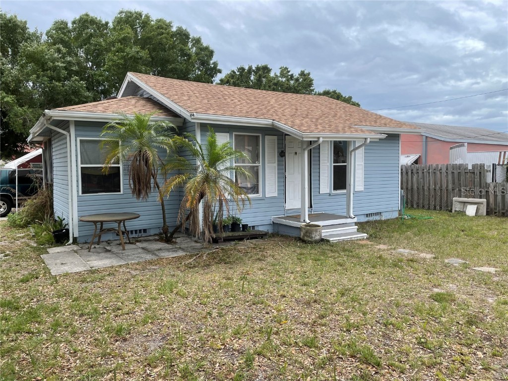 1301 18th Avenue W Bradenton FL 34205 A4566929 image1