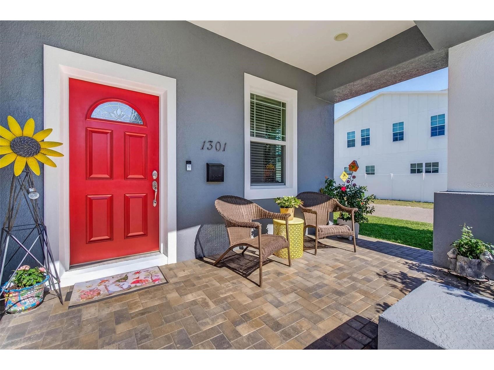 1301 36th Avenue N Saint Petersburg FL 33704 TB8473294 image1