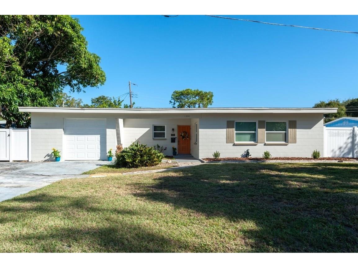 1301 80th Avenue N Saint Petersburg FL 33702 U8219029 image1