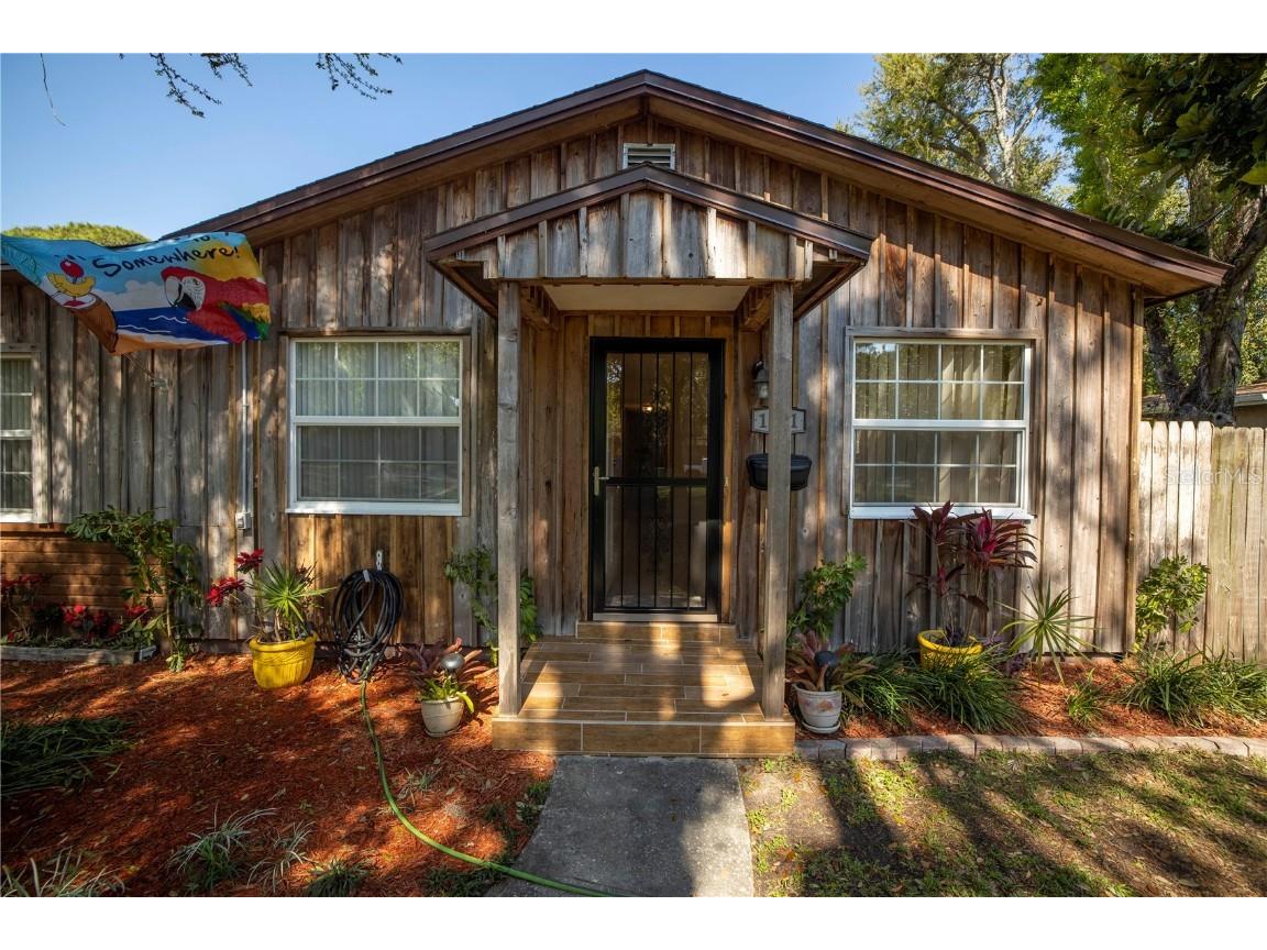 1301 Asturia Way S Saint Petersburg FL 33705 U8192713 image1