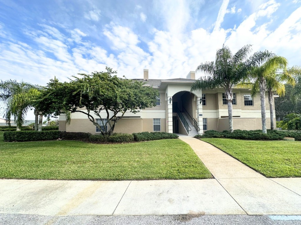 1301 Eagle Pond Drive #1301 Winter Haven FL 33884 P4929666 image1