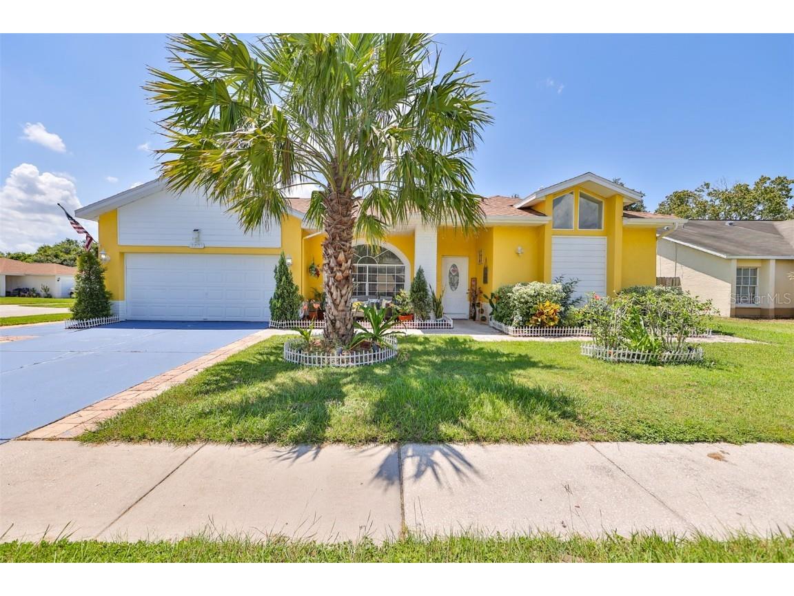 1301 Flaxwood Avenue Brandon FL 33511 TB8368222 image1