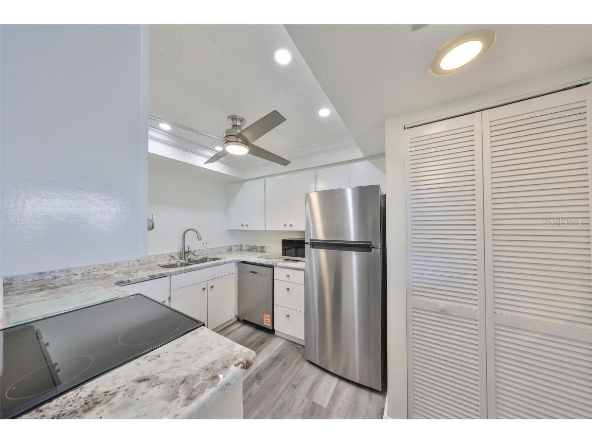 1301 Gulf Boulevard #107 Clearwater Beach FL 33767 TB8409175 image4