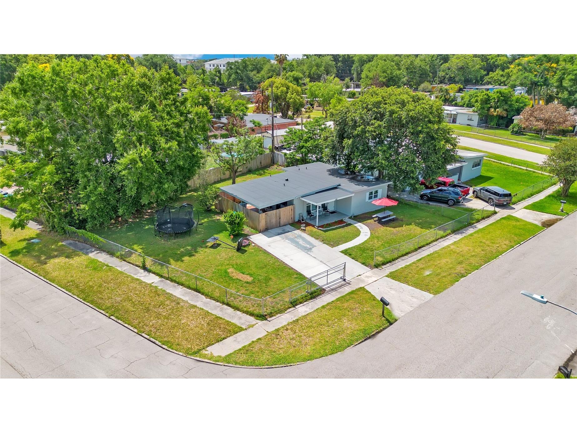 1301 Lawne Boulevard Orlando FL 32808 O6407347 image8
