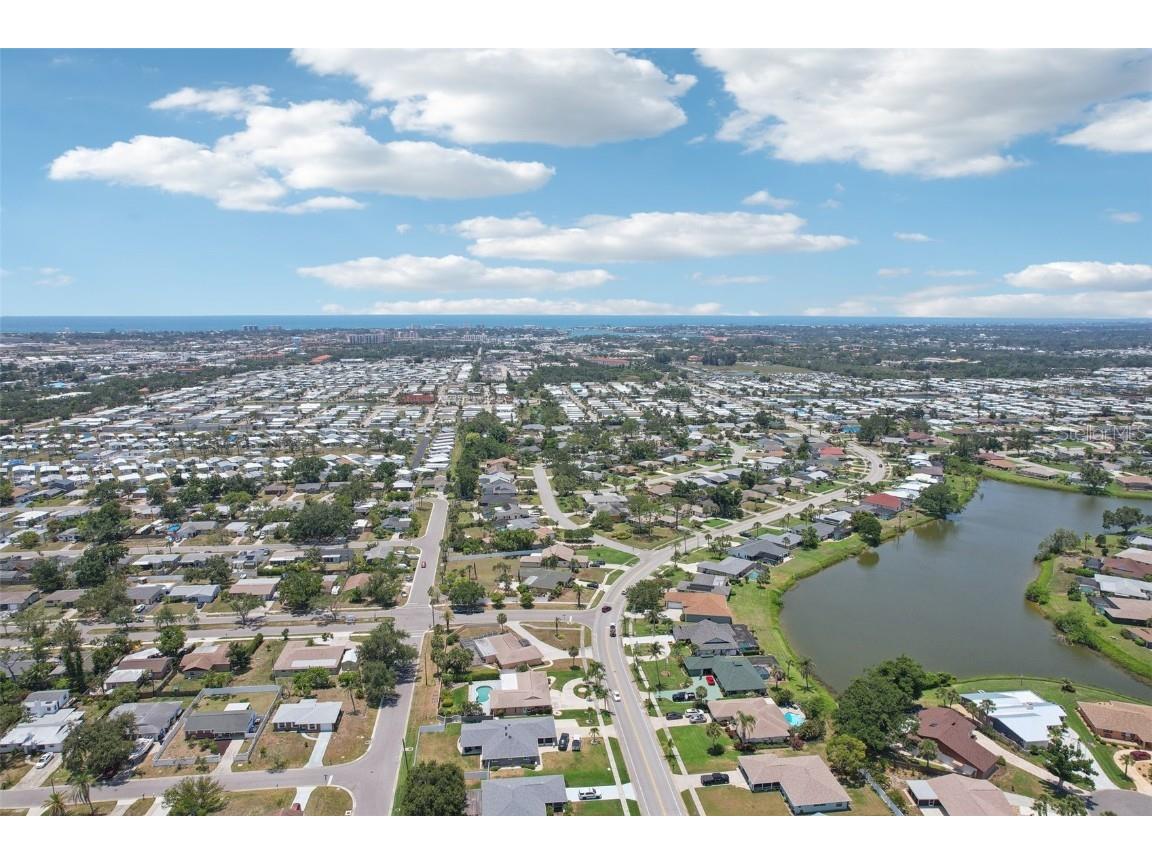 1301 Lucaya Avenue Venice FL 34285 O6307731 image40