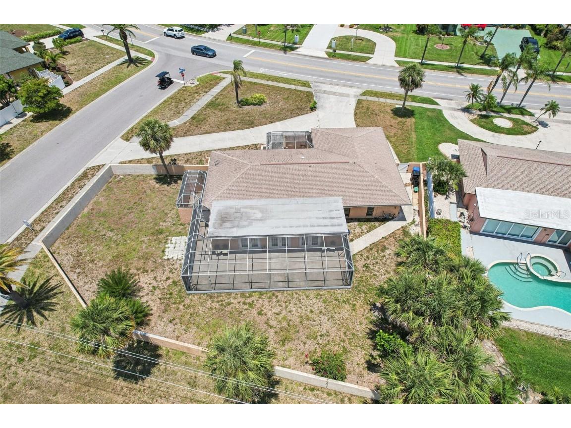 1301 Lucaya Avenue Venice FL 34285 O6307731 image42