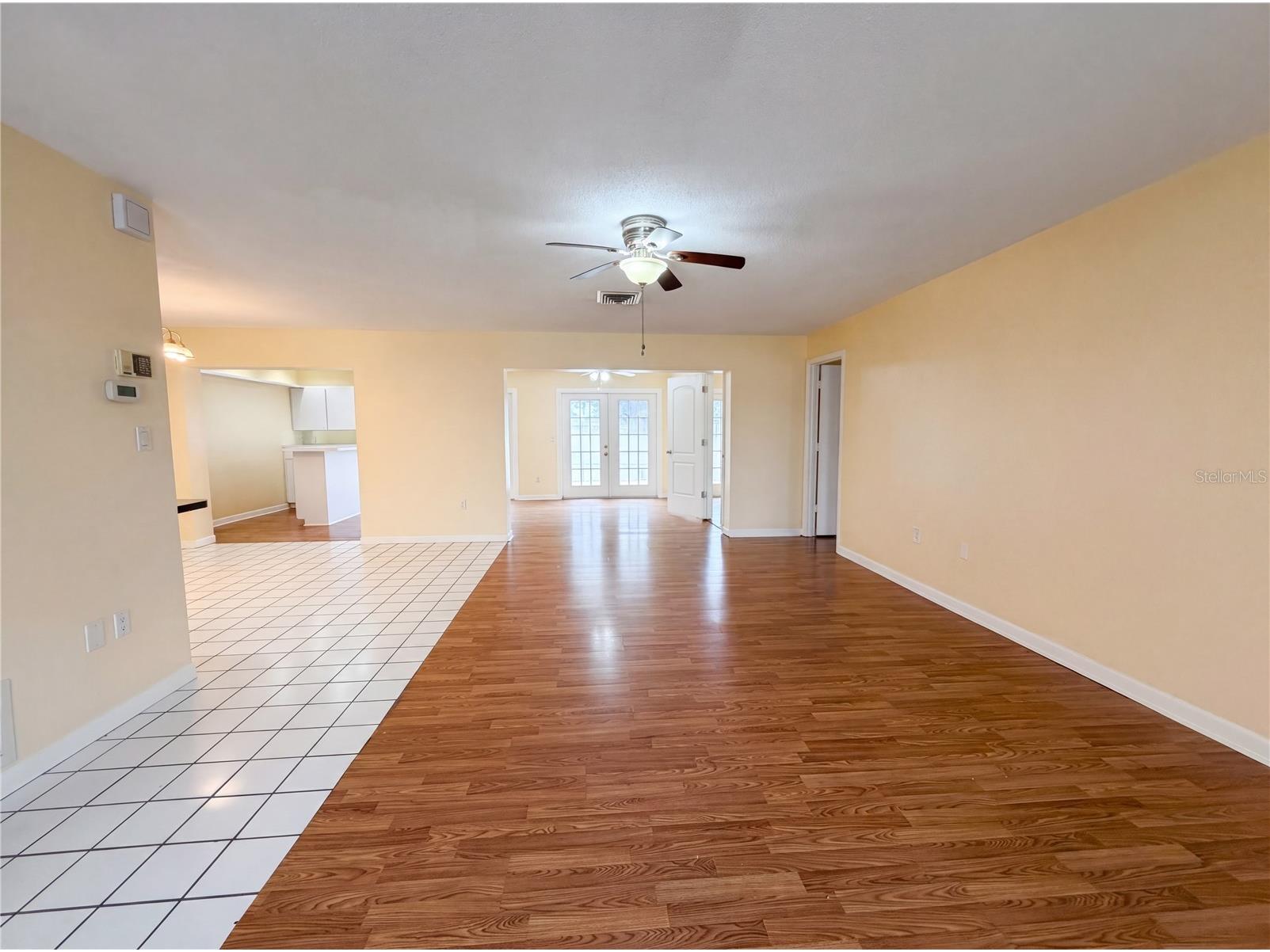 1301 Lucaya Avenue Venice FL 34285 O6407403 image3