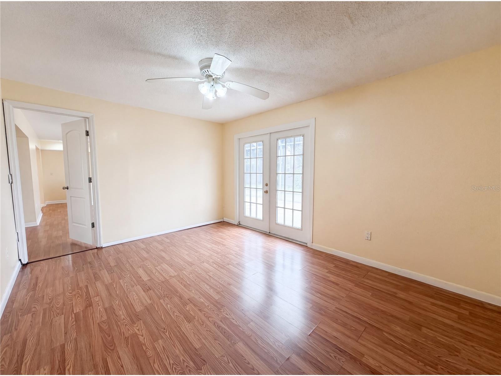1301 Lucaya Avenue Venice FL 34285 O6407403 image4