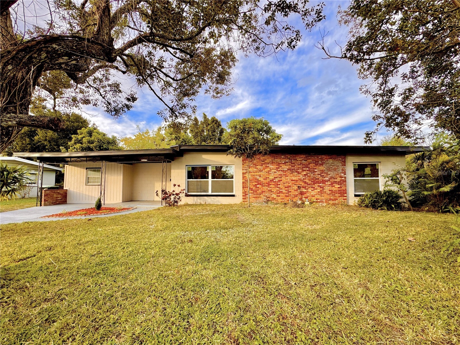 1301 Malone Drive Orlando FL 32810 S5140204 image1