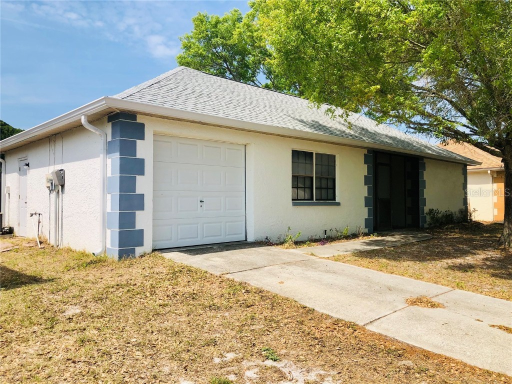 1301 Mandarin Drive Holiday FL 34691 OM654601 image1