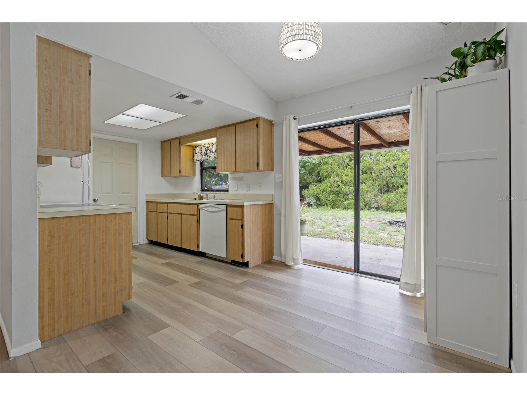 1301 Mandarin Drive Holiday FL 34691 TB8494463 image8